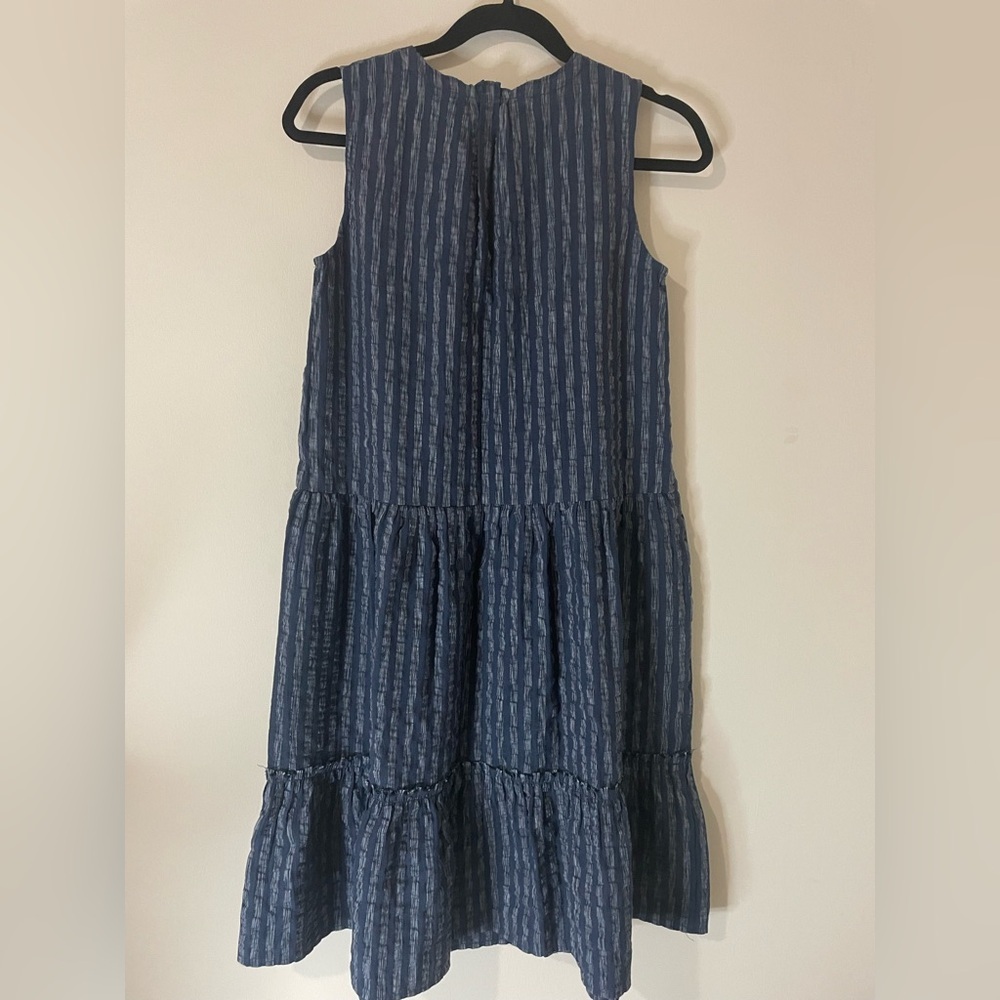 J.McLaughlin Christa dress in a blue & white vertical stripe XS - Picture 4 of 10